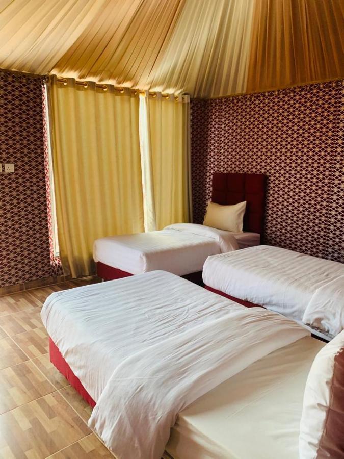 Hotel Maraheb Luxury Camp à Wadi Rum Extérieur photo
