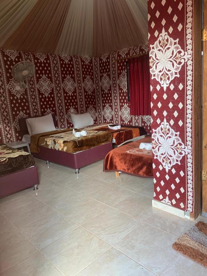 Hotel Maraheb Luxury Camp à Wadi Rum Extérieur photo