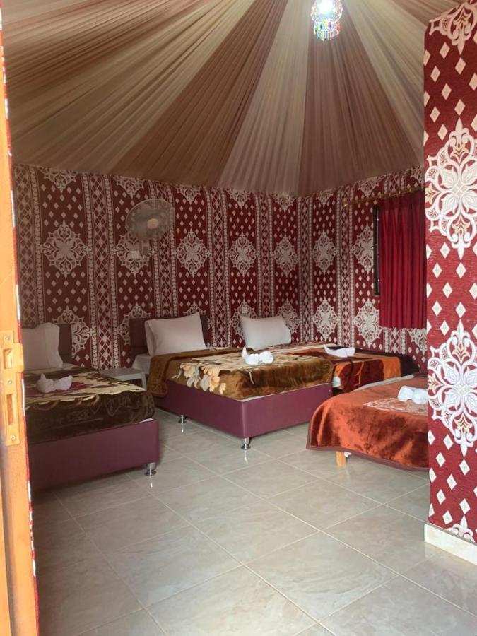Hotel Maraheb Luxury Camp à Wadi Rum Extérieur photo