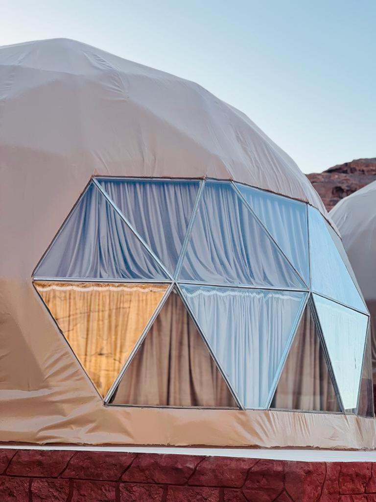 Hotel Maraheb Luxury Camp à Wadi Rum Extérieur photo