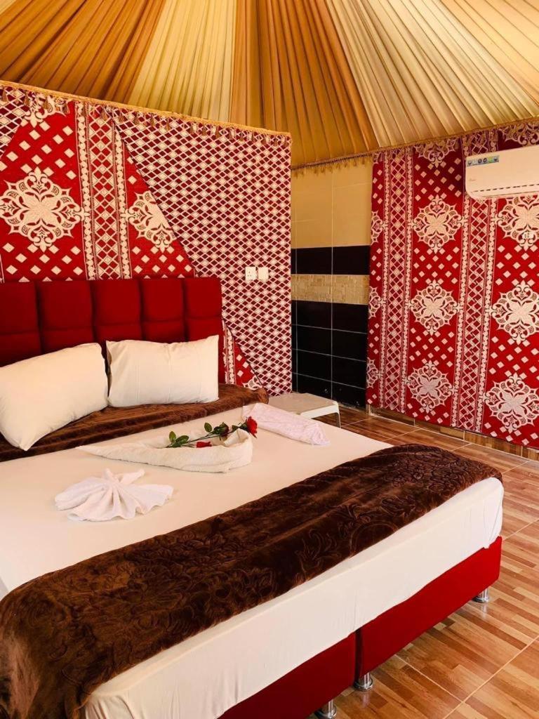 Hotel Maraheb Luxury Camp à Wadi Rum Chambre photo