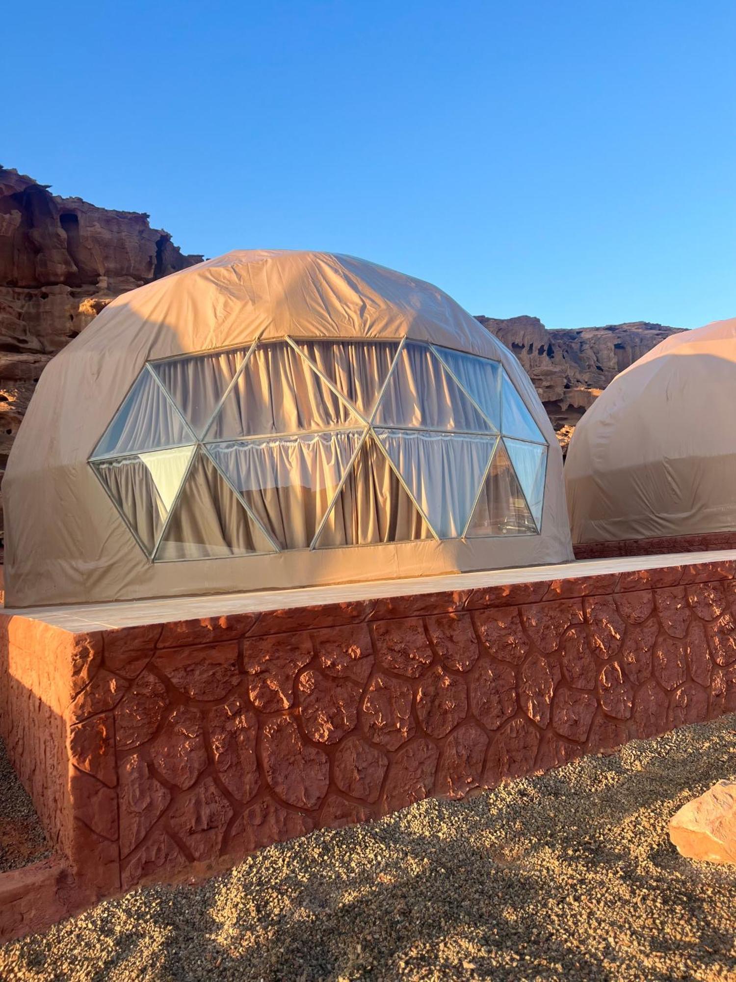 Hotel Maraheb Luxury Camp à Wadi Rum Extérieur photo