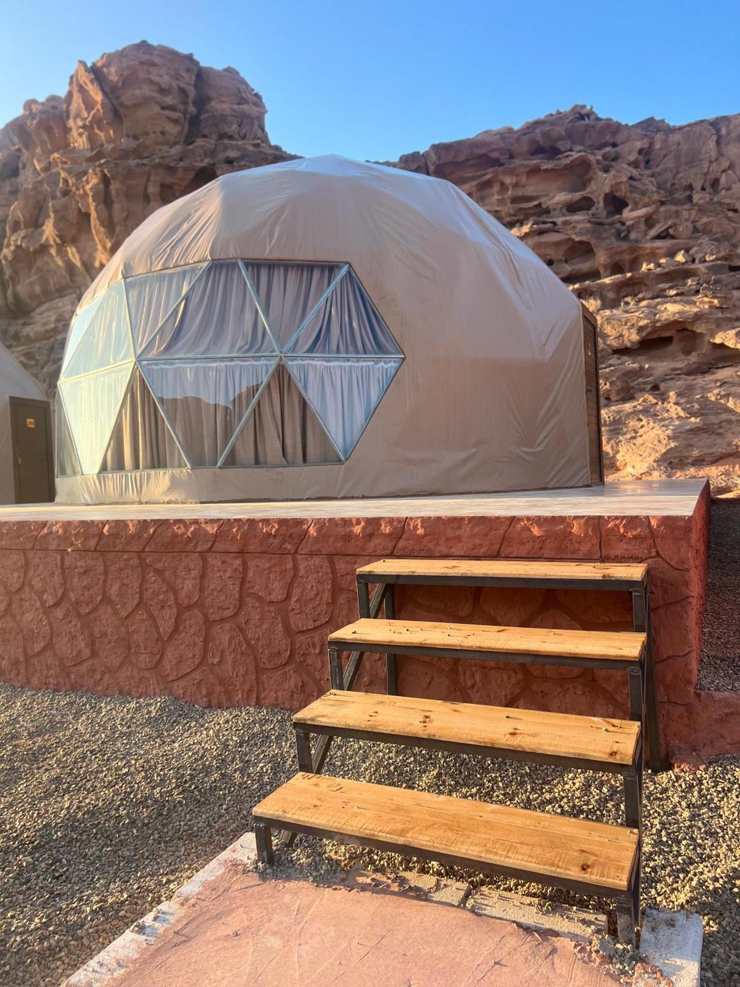 Hotel Maraheb Luxury Camp à Wadi Rum Extérieur photo