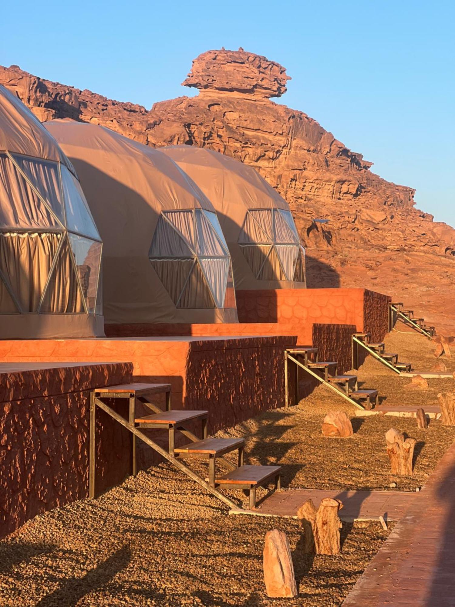 Hotel Maraheb Luxury Camp à Wadi Rum Extérieur photo